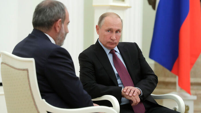 Putin ruft Nikol Paschinjan nach Moskau