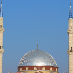 Police raids continue on the Tangim mosque in Makhachkala