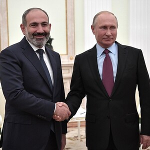 Pashinyan and Putin discuss prospects of cooperation