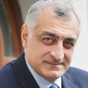 TBC Bank-Gründer Khasaradse bildet eine neue politische Bewegung in Georgien