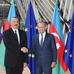 Östliche Partnerschaft - Aserbaidschan: Erwartungen und Ergebnisse