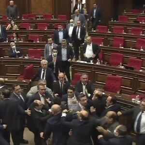 Accusations between Pashinyan and Marukyan after parliament brawl in Armenia