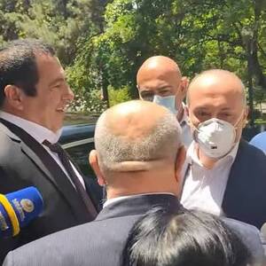 Das armenische Parlament entzieht Zarukjan seine Immunität