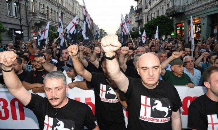 DRI veröffentlicht Studie über rechtsextreme Gruppen in Georgien
