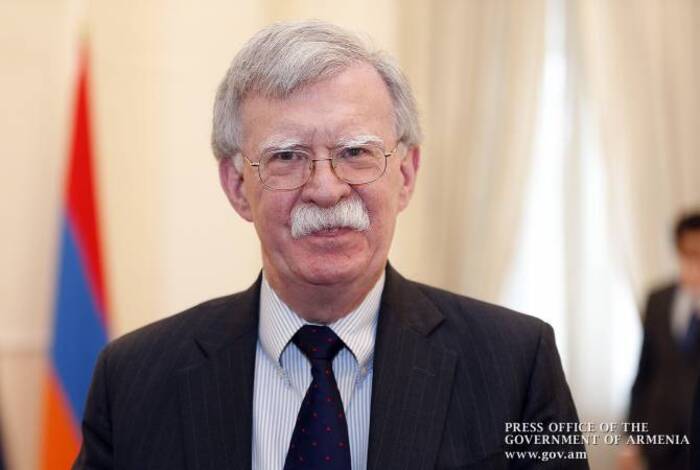 Ehemaliger Nationaler Sicherheitsberater John Bolton über die Sicherheitsdynamik im Südkaukasus