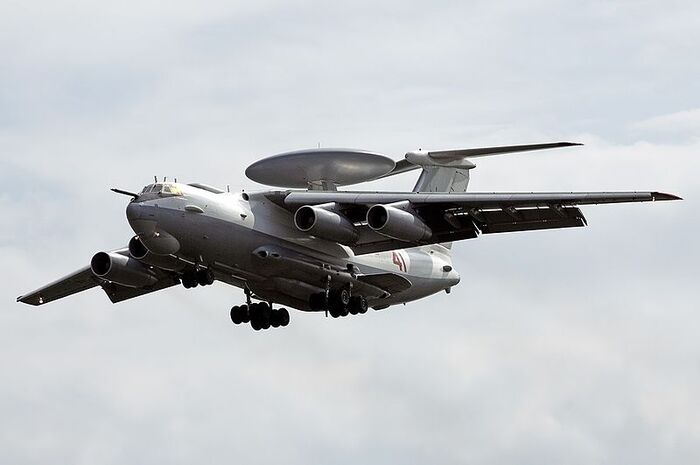 Azerbaijan blocks the flight of Russian military aircraft 