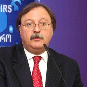 UNM-Chef Waschadse fordert Verhandlungen angesichts der anhaltenden Proteste nach den Wahlen in Georgien