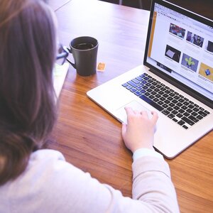 South Caucasus countries in World Bank’s report on women entrepreneurship opportunities 