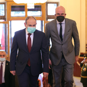 Charles Michel besucht Armenien