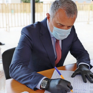 President of separatist South Ossetia voted in parliamentary elections in Russia