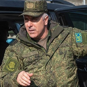 Ex-Befehlshaber der Friedenstruppen in Bergkarabach befehligt Wostok-Gruppe in der Ukraine