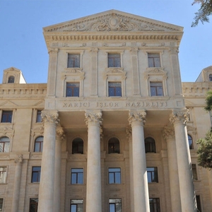 Aserbaidschanisches Außenministerium verurteilt Besuch von Armen Grigoryan in Bergkarabach