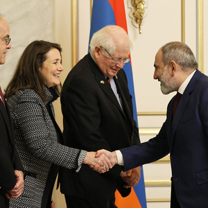 Nikol Pashinjan empfängt Vertreter des US-Repräsentantenhauses