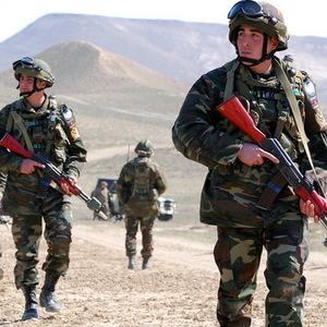 Überlegt Aserbaidschan den Beitritt in die russische Militärallianz?