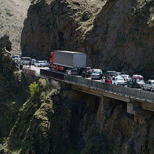 Der einzige russisch-georgische Grenzübergang ist überlastet